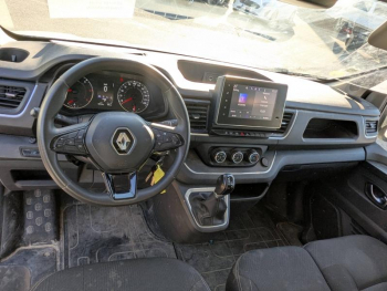 Photo 13 du bon plan RENAULT Trafic Fg VUL L1H1 2T8 2.0 Blue dCi 150ch Grand Confort EDC occasion à 23890 €