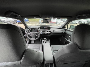 Photo 9 du bon plan LEXUS UX 250h 2WD Premium Edition MY22 occasion à 27900 €