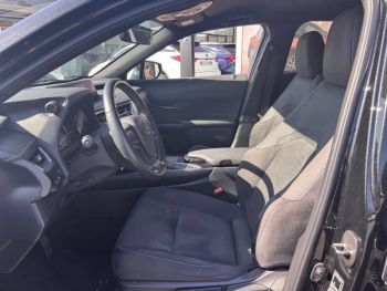 Photo 12 du bon plan LEXUS UX 250h 2WD Premium Edition MY22 occasion à 27900 €