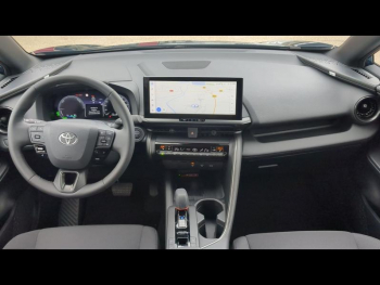 Photo 19 du bon plan TOYOTA C-HR 2.0 Hybride Rechargeable 225ch Design NG23 occasion à 39690 €