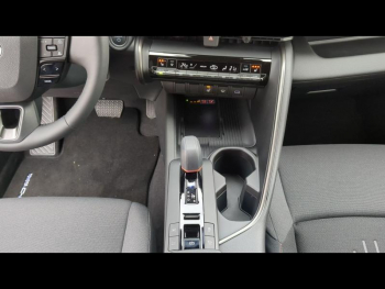 Photo 22 du bon plan TOYOTA C-HR 2.0 Hybride Rechargeable 225ch Design NG23 occasion à 39690 €