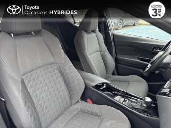 Photo 6 du bon plan TOYOTA C-HR 122h Edition 2WD E-CVT MY20 occasion à 20480 €