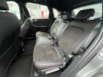 Photo 18 du bon plan FORD Kuga 2.5 Duratec 190ch FHEV E85 ST-Line BVA occasion à 30400 €