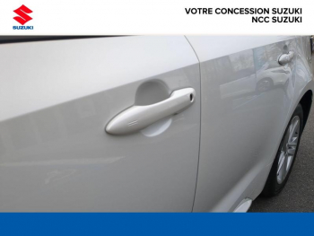 Photo 9 du bon plan SUZUKI Swace 1.8 Hybrid 140ch Pack occasion à 25980 €
