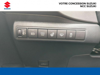 Photo 10 du bon plan SUZUKI Swace 1.8 Hybrid 140ch Pack occasion à 25980 €