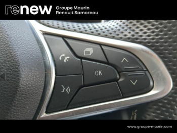Photo 23 du bon plan RENAULT Arkana 1.6 E-Tech hybride 145ch Engineered -22 occasion à 24700 €