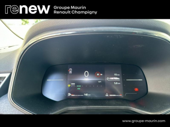Photo 9 du bon plan RENAULT Clio 1.0 TCe 90ch Evolution - 24 occasion à 18490 €