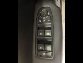 Photo 13 du bon plan RENAULT Captur 1.0 Eco-G 100ch Evolution occasion à 19490 €