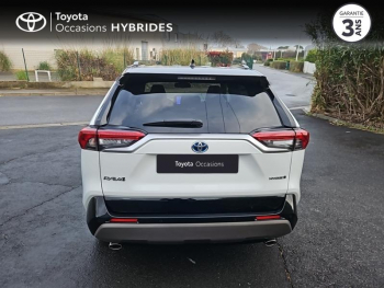 Photo 4 du bon plan TOYOTA RAV4 2.5 Hybride 218ch Collection 2WD MY23 occasion à 40980 €