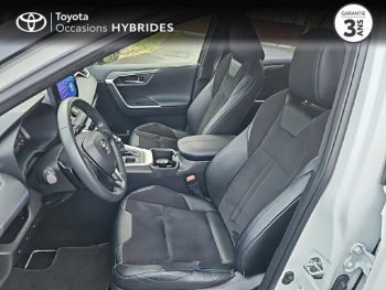 Photo 11 du bon plan TOYOTA RAV4 2.5 Hybride 218ch Collection 2WD MY23 occasion à 40980 €