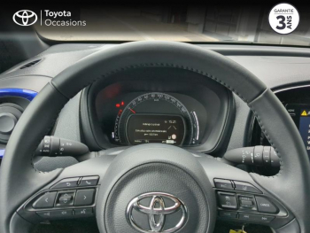 Photo 13 du bon plan TOYOTA Aygo X 1.0 VVT-i 72ch Design MY23 occasion à 15980 €