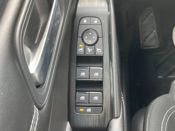Photo 18 du bon plan NISSAN Qashqai e-POWER 190ch Business Edition 2022 occasion à 29994 €