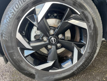 Photo 20 du bon plan NISSAN Juke 1.6 Hybrid 143ch Business+ 2023 occasion à 21490 €