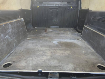 Photo 7 du bon plan CITROEN Berlingo Van VUL XL 950kg BlueHDi 130 S&S Worker EAT8 occasion à 19850 €