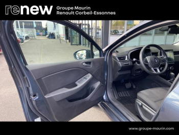Photo 45 du bon plan RENAULT Clio 1.6 E-Tech 140ch Business -21 occasion à 16880 €
