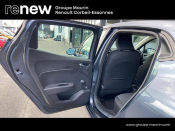 Photo 49 du bon plan RENAULT Clio 1.6 E-Tech 140ch Business -21 occasion à 16880 €
