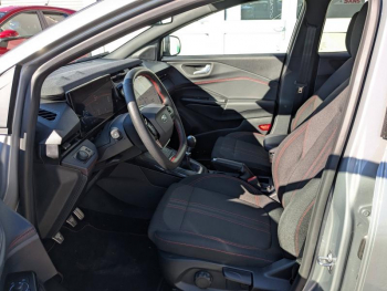 Photo 16 du bon plan FORD Puma 1.0 EcoBoost Hybrid 125ch ST Line S&S occasion à 25445 €