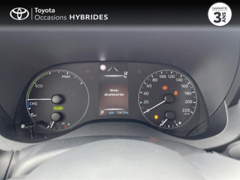 Photo 14 du bon plan TOYOTA Yaris 116h Dynamic Business 5p + Programme Beyond Zero Academy MY22 occasion à 19490 €
