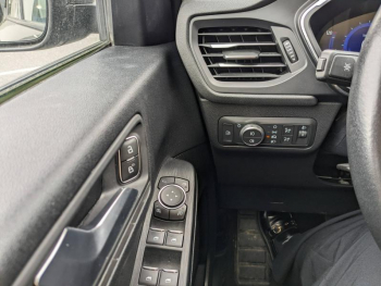 Photo 4 du bon plan FORD Kuga 2.5 Duratec 225ch PowerSplit PHEV Titanium eCVT occasion à 27490 €