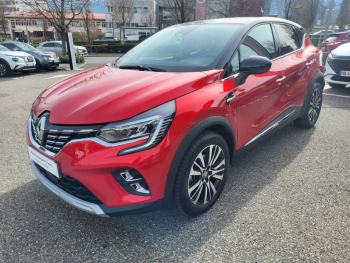 Photo 15 du bon plan RENAULT Captur 1.6 E-Tech hybride 145ch Iconic occasion à 23890 €