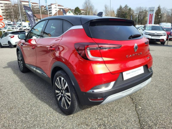 Photo 18 du bon plan RENAULT Captur 1.6 E-Tech hybride 145ch Iconic occasion à 23890 €