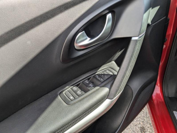 Photo 9 du bon plan RENAULT Kadjar 1.3 TCe 140ch FAP Intens - 21 occasion à 17890 €