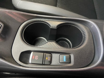 Photo 18 du bon plan NISSAN Juke 1.6 Hybrid 143ch Business+ 2023 occasion à 22690 €