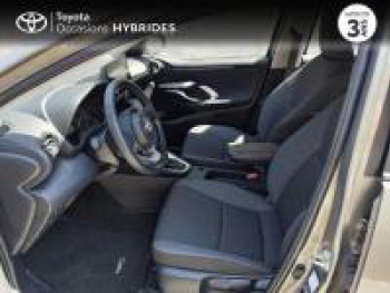 Photo 11 du bon plan TOYOTA Yaris 116h Dynamic Business + Programme Beyond Zero Academy 5p MC24 occasion à 19990 €