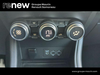 Photo 30 du bon plan RENAULT Captur 1.0 TCe 100ch Intens GPL - 20 occasion à 15900 €