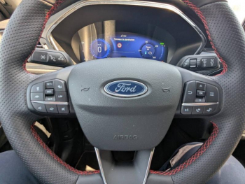 Photo 15 du bon plan FORD Kuga 2.5 Duratec 225ch PHEV ST-Line Business BVA occasion à 35790 €