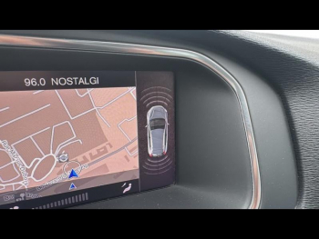 Photo 14 du bon plan VOLVO V40 Cross Country D2 AdBlue 120ch Ãversta Edition occasion à 13490 €