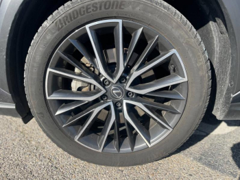 Photo 9 du bon plan LEXUS NX 450h+ Executive 4WD MY24 occasion à 55990 €