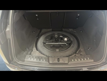 Photo 19 du bon plan LAND-ROVER Evoque 1.5 P300e 309ch R-Dynamic SE AWD BVA Mark III occasion à 61990 €