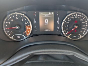 Photo 12 du bon plan JEEP Renegade 1.4 MultiAir S&S 140ch Longitude Business occasion à 14490 €