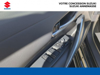 Photo 20 du bon plan SUZUKI Swace 1.8 Hybrid 140ch Pack occasion à 26990 €