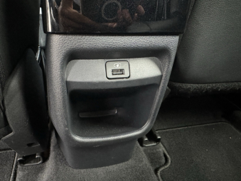 Photo 19 du bon plan NISSAN Juke 1.6 Hybrid 143ch Première Edition occasion à 23280 €