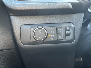 Photo 19 du bon plan FORD Kuga 2.5 Duratec 190ch FHEV E85 ST-Line BVA occasion à 31890 €