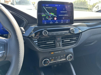 Photo 21 du bon plan FORD Kuga 2.5 Duratec 190ch FHEV E85 ST-Line BVA occasion à 31890 €