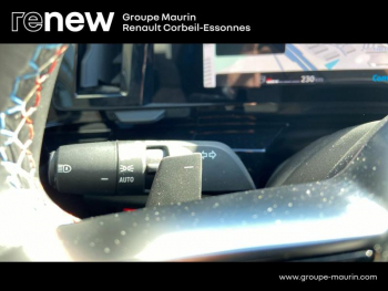 Photo 21 du bon plan RENAULT Austral 1.2 E-Tech full hybrid 200ch Iconic esprit Alpine- 24 occasion à 38950 €