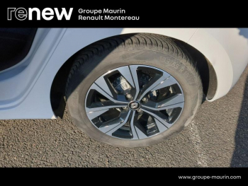 Photo 16 du bon plan RENAULT Clio 1.0 TCe 100ch Evolution GPL occasion à 15289 €