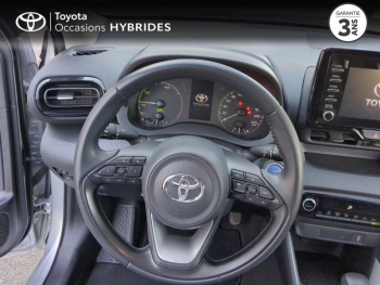 Photo 9 du bon plan TOYOTA Yaris 116h Dynamic Business 5p + Programme Beyond Zero Academy MY22 occasion à 21990 €