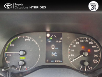 Photo 14 du bon plan TOYOTA Yaris 116h Dynamic Business 5p + Programme Beyond Zero Academy MY22 occasion à 21990 €