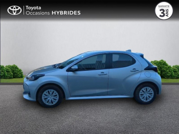 Photo 3 du bon plan TOYOTA Yaris 116h Dynamic Business 5p + Programme Beyond Zero Academy MY22 occasion à 22490 €