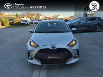 Photo 5 du bon plan TOYOTA Yaris 116h Dynamic Business 5p + Programme Beyond Zero Academy MY22 occasion à 22490 €