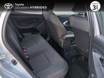 Photo 7 du bon plan TOYOTA Yaris 116h Dynamic Business 5p + Programme Beyond Zero Academy MY22 occasion à 22490 €