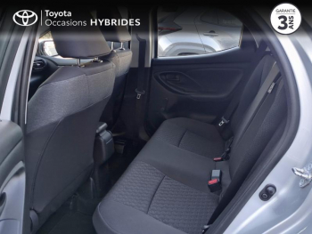 Photo 12 du bon plan TOYOTA Yaris 116h Dynamic Business 5p + Programme Beyond Zero Academy MY22 occasion à 22490 €