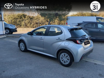 Photo 18 du bon plan TOYOTA Yaris 116h Dynamic Business 5p + Programme Beyond Zero Academy MY22 occasion à 22490 €