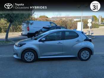 Photo 19 du bon plan TOYOTA Yaris 116h Dynamic Business 5p + Programme Beyond Zero Academy MY22 occasion à 22490 €