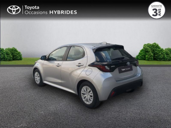 Photo 2 du bon plan TOYOTA Yaris 116h Dynamic Business 5p + Programme Beyond Zero Academy MY22 occasion à 21990 €