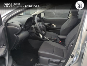 Photo 11 du bon plan TOYOTA Yaris 116h Dynamic Business 5p + Programme Beyond Zero Academy MY22 occasion à 21990 €